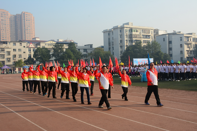 20 校友_副本.jpg