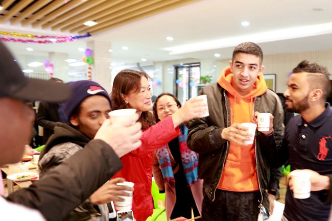 1518232566463081909.jpg 敬酒1_副本_副本.jpg