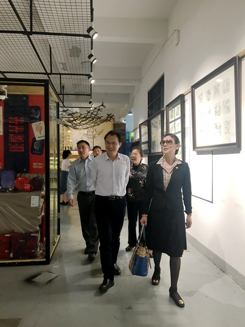 1524195945215002090.jpg IMG_3785_副本.jpg