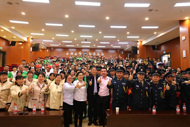 1524563707324023604.jpg 3.jpg