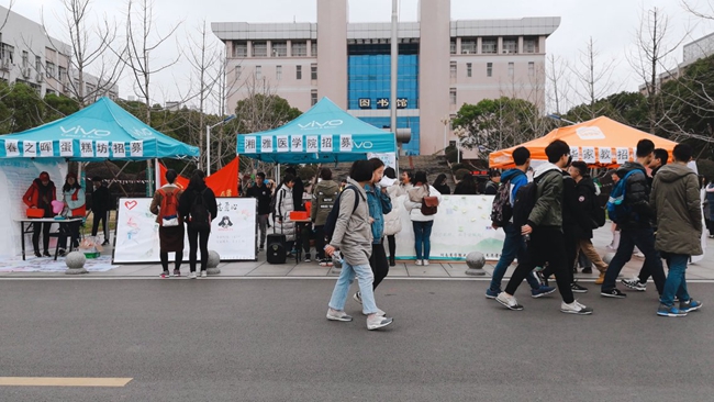 1520410148671011340.jpg QQ图片20180306135602_副本.jpg