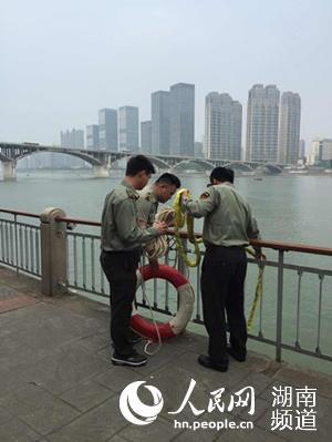 1493966299820081310.jpg 2.jpg